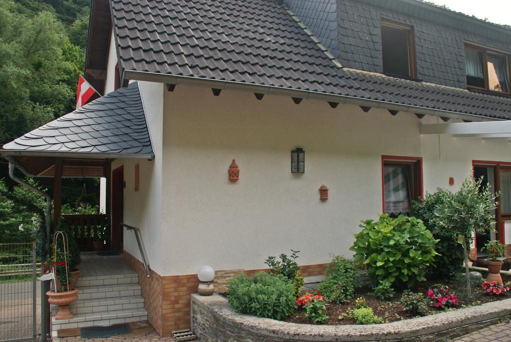 Pension Belzer Boppard Exteriör bild